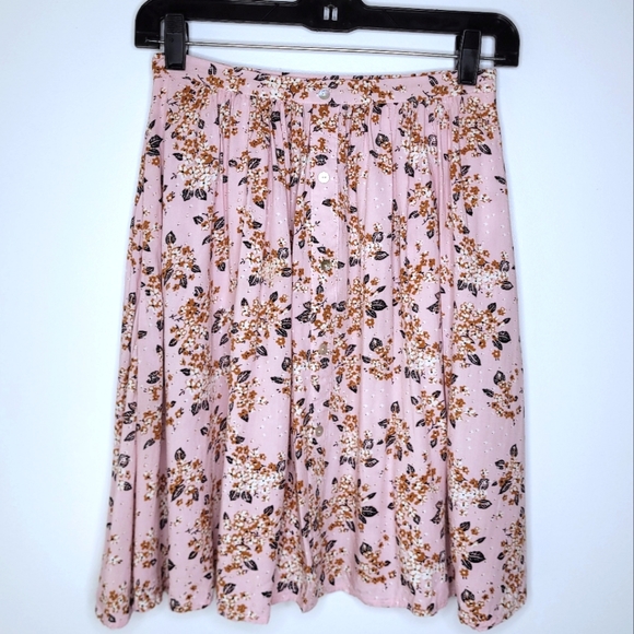 2/$30 🌻 | Minkpink | Pink Floral Button Skirt - Picture 4 of 13